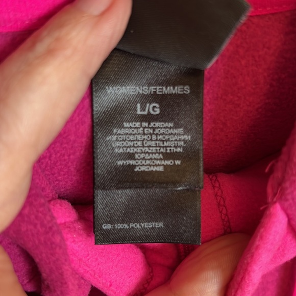 Size large pink Northface women’s fleece zippered hoodie. - Picture 3 of 4